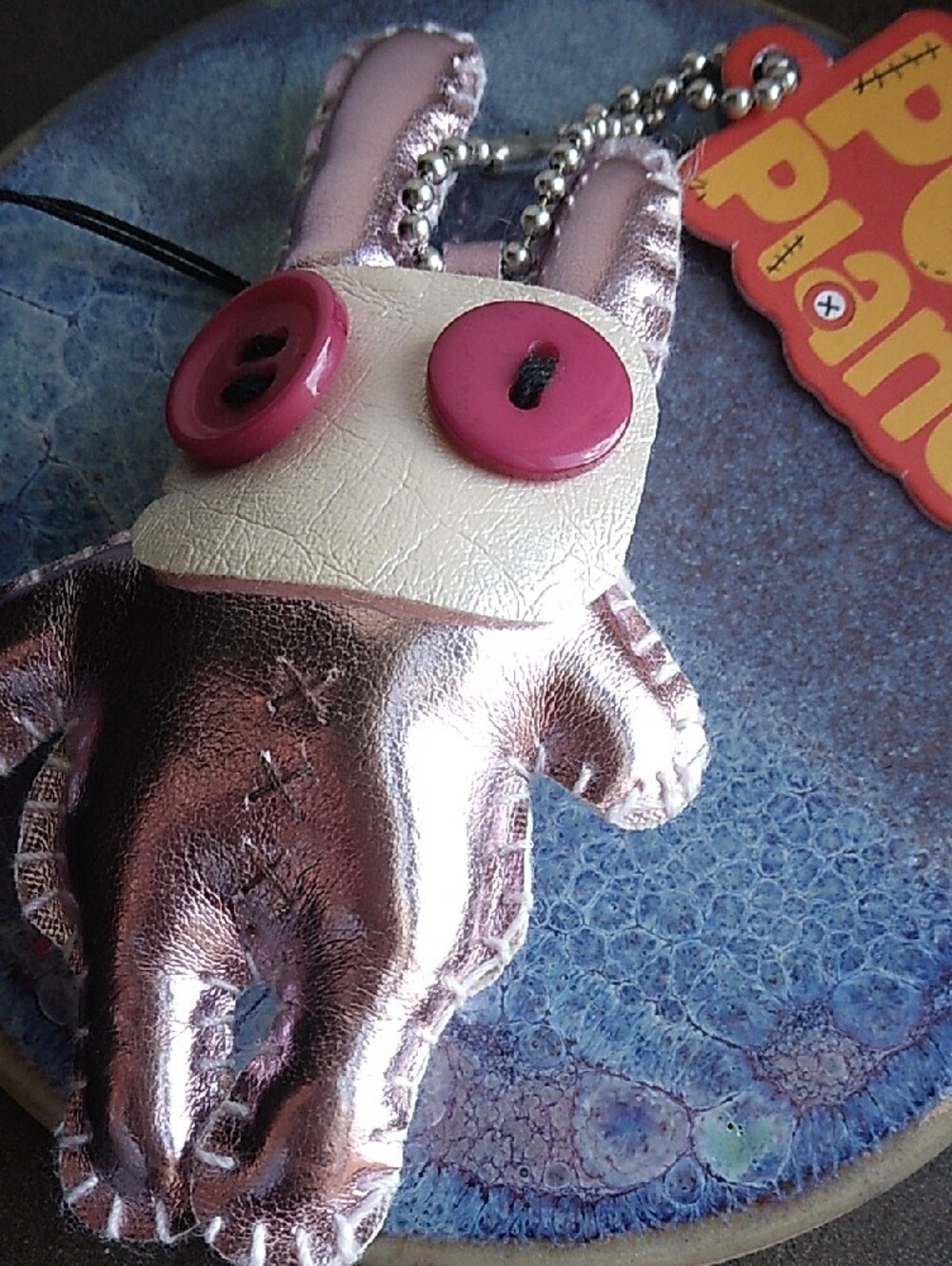 Keychains Purse Charms Bundle Of 4 - Picture 7 of 9